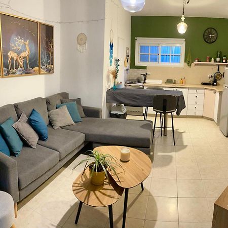 Dotan'S Boutique Apartments - By The Beach! Tel Aviv Exterior photo