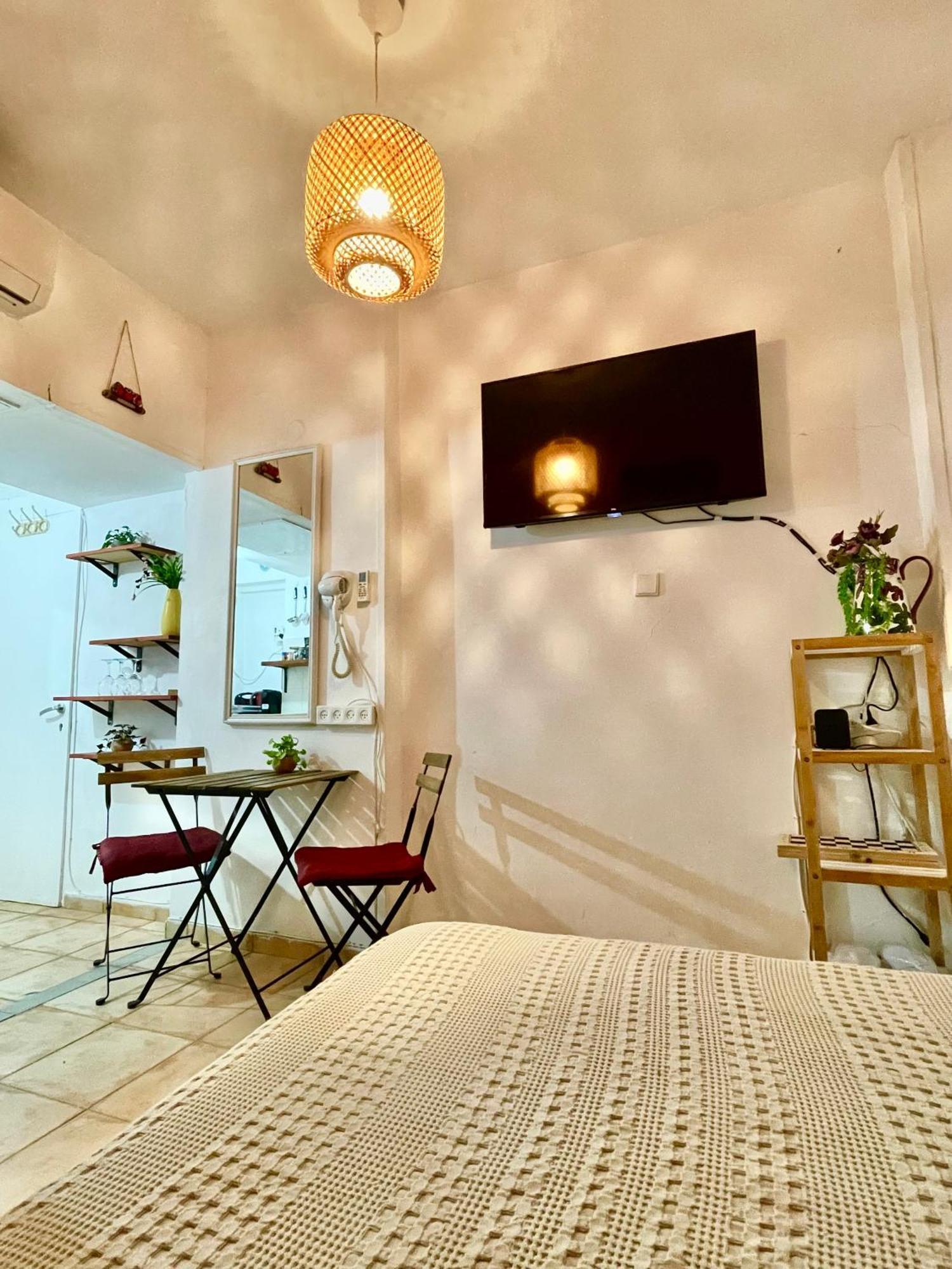 Dotan'S Boutique Apartments - By The Beach! Tel Aviv Exterior photo